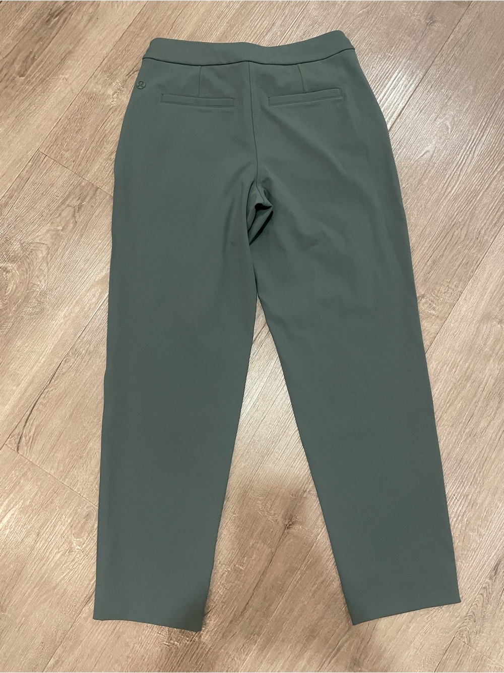 NWOT Lululemon Tapered-Leg Mid-Rise 7/8 Pant *Luxtreme in Dark Forest - Picture 7 of 10